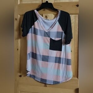 Hopely, t shirt womens size small black pink green‎ 100% polyester